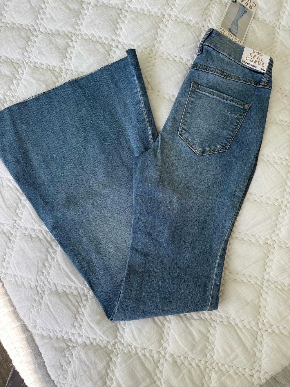 Rewash Wide-Leg Flare Jeans in Mid Denim Blue